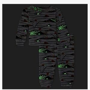 Adult M The children’s place 100% cotton Halloween glow in the dark pajamas